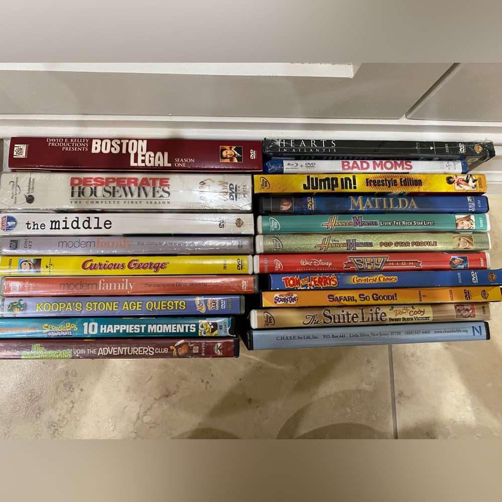 A plethora of very random dvd’s 😂